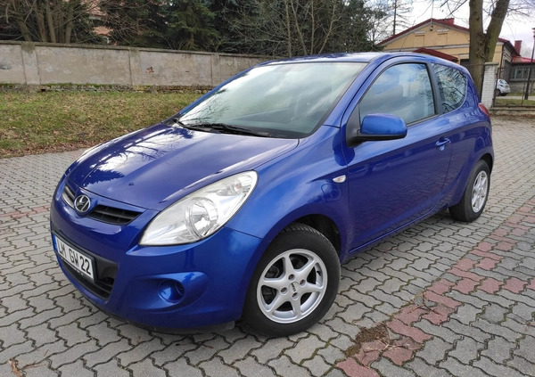 Hyundai i20 cena 15800 przebieg: 222500, rok produkcji 2011 z Zduńska Wola małe 16